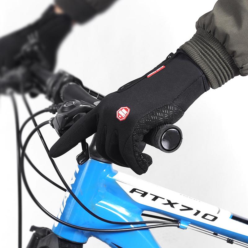 Magnus | Thermal gloves for smartphones